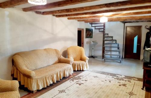 Gergeti House | Inside