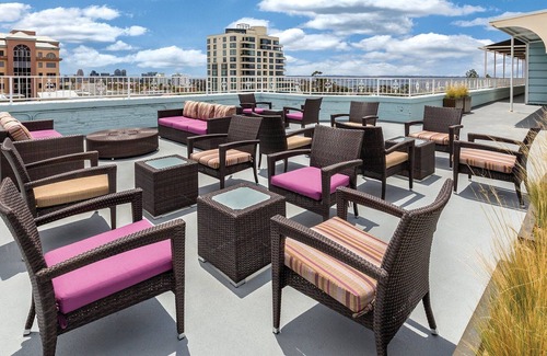 Park West Resort | Instant Booking 30% off WorldMark Inn at the Park (Studio with King Bed)