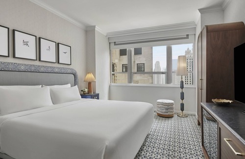 Magnificent Mile Hotel | InterContinental Chicago Magnificent Mile by IHG