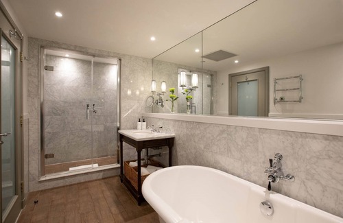 New Town Hotel | InterContinental Edinburgh The George by IHG