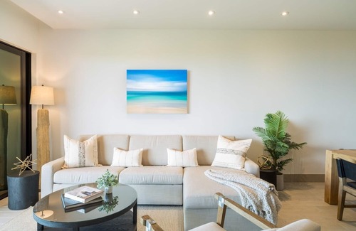 Long Bay Hills Resort | Intimate 1 bedroom terrace ideal for a romantic stay!