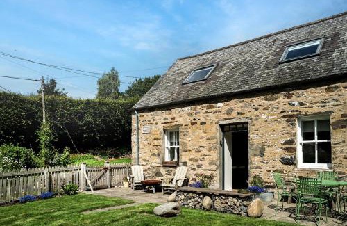 Murthly House | Inverbraan Cottage
