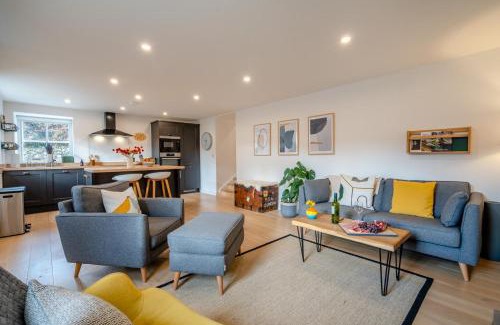 Murthly House | Inverbraan Cottage