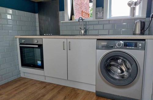 Herne Bay Apartment | Inviting 1-bed Apartment in Herne Bay