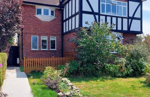 Herne Bay Apartment | Inviting 1-bed Apartment in Herne Bay