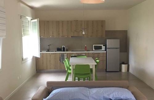 Resana Apartment | Inviting 2-Bed Apartment in Resana