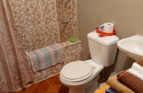 Moore Town House | Inviting 2-bed House in Fair Prospect