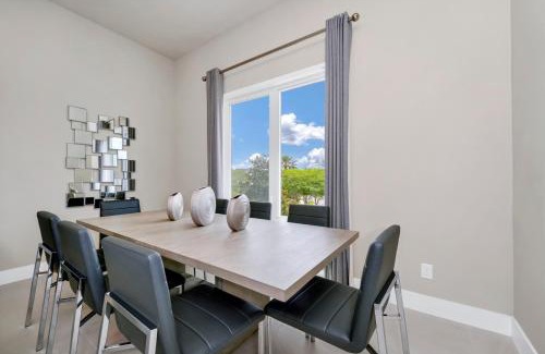 Reunion Apartment | Inviting Condo With Pool Table Near Disney With Resort & Waterpark Access - B34-246