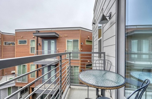 Waller Creek District Apartment | Inviting Downtown 1BR w/Deck & Gym, nr Congress Ave, by Blueground
