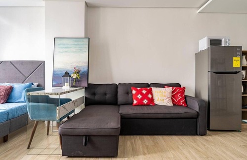 Cebu Apartment | Inviting To Your Home Near The City Life
