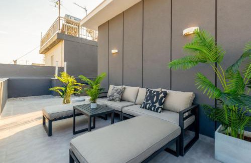 Petralona Apartment | IO SUITES