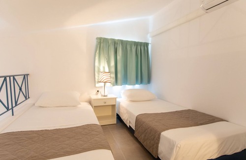 Skiathos Hotel | IRIS skiathos Maisonette Split Level Apartment