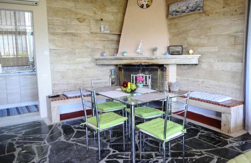 Chalcis Apartment | Iro - Kostas House 1