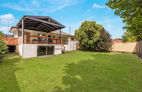 Ironbark House | Ironbark Rise, Central Bendigo