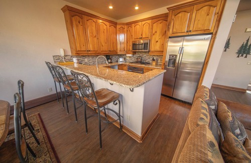 Mountain House Apartment | Ironwood 2996