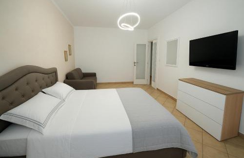 Prenestino-Labicano Apartment | Irpinia 19 Guest House