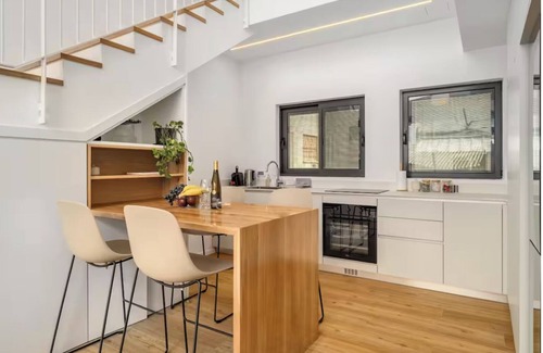 Tel Aviv Apartment | Irresistible TLV Apt 2BR 87 Sqm Balcony Parking