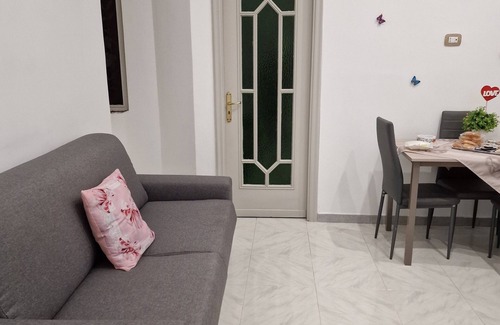 Naples City Centre House | Isabel house