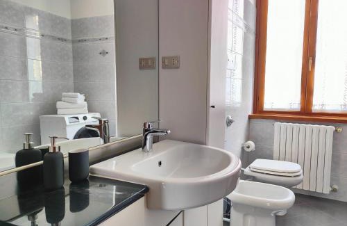 Pisogne Apartment | IseoLakeRental - Delfina