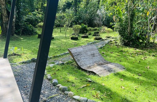 Big Creek House | Isla Colon, Bocas Del Toro, Modern home in the jungle near the beach w/Internet