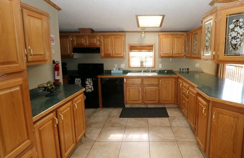 Put-in-Bay Hotel | Island Club Rentals