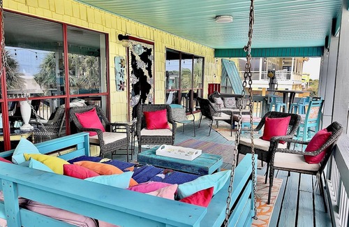 St. George Island Cottage | Island Escape: 4BR Cottage w/Pool + Beach Access on Saint George Island