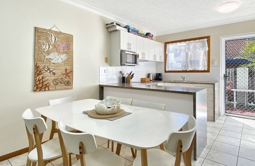 Arcadia House | Island Magic Townhouse 5 - Well-equipped, stylish and affordable townhouse at Alma Bay