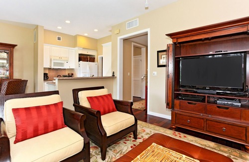 Ko Olina House | Island-style, 2 bed, 2 bath Coconut Plantation (TCP-1108-2)