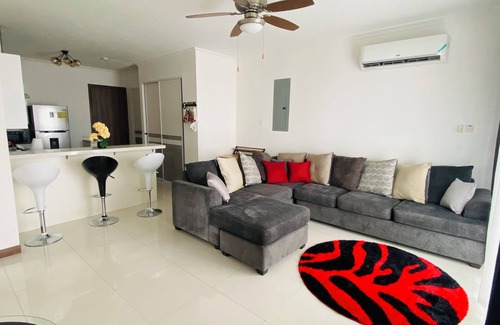 Eden Gardens Apartment | Island vibes Oasis with a beautiful Pool