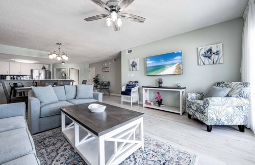 Fort Walton Beach Condo | Islander #4001 | by Salt Water Vacations