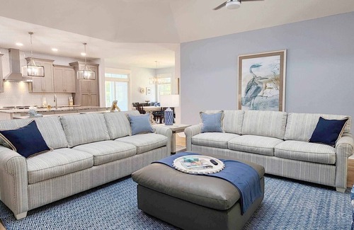 North Litchfield Beach House | Isle Be Back Again- Dog Friendly! Private Pool! N. Litchfield Beach