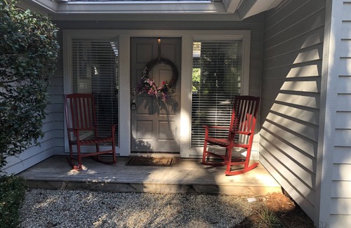 Heritage Woods House | It is Still Warm in the Fall in Hilton Head! Free Bikes & Private Pool- Relaxing