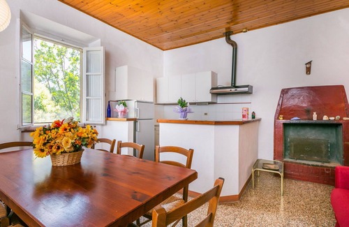 Rosignano Marittimo Villa | Lovely apartment in villa for 17 guests with pool, TV and pets allowed