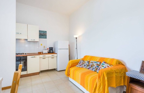 Castiglioncello Apartment | Cosy apartment for 4 guests with patio