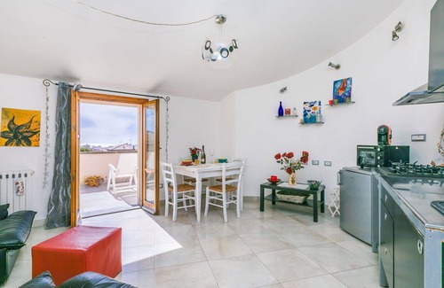 Rosignano Solvay Apartment | Lovely apartment for 2 people with WIFI, TV, terrace and pets allowed