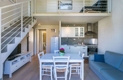 Rosignano Solvay Apartment | Lovely apartment for 6 people with WIFI, A/C, TV and balcony