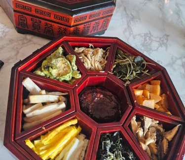 Yongsan-gu Apartment | Itaewon 7-min Entire House w Private Terrace Sleeps 8 Welcome Meal Free Bibimbap 1 time per stay