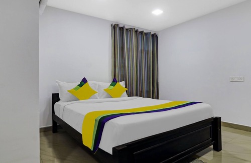 Gachibowli Hotel | Itsy By Treebo - Lg Grand Inn