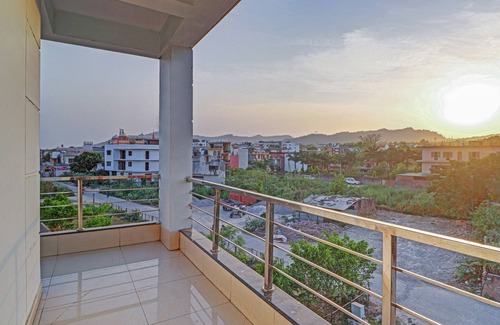 Haridwar Hotel | Itsy By Treebo - Vhr Residency