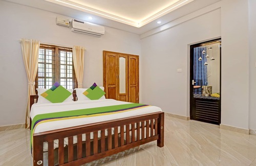 Kochi Hotel | Itsy Hotels Palm Grove By D2V