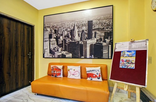 Taltala Hotel | Itsy Hotels Transit Express Near Sealdah Station