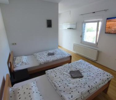 Ljubuski House | Ivan Experience BackPacker