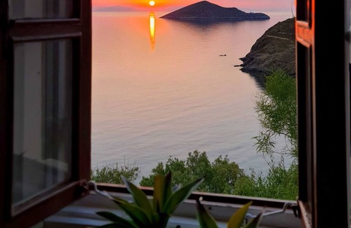 Leros House | Ivi Beach Front Villa, Leros