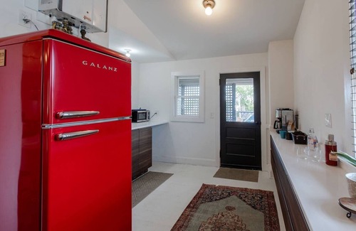 Hanover Place Apartment | IVY HOUSE | Westport | 3rd Floor