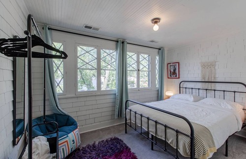 Hanover Place Apartment | IVY HOUSE | Westport | 3rd Floor