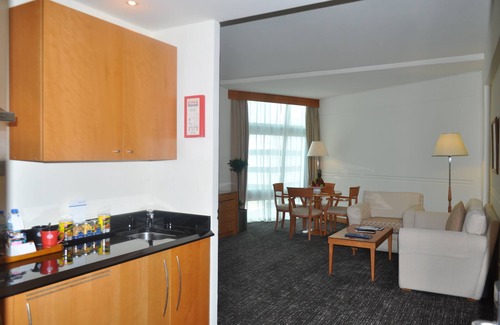 Deira Apartment | J5 Hotels - Port Saeed