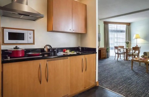 Deira Apartment | J5 Hotels - Port Saeed