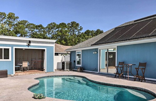 Golden Glades - The Woods House | Jacksonville Home, Near Beach & Mayo Clinic!