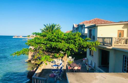 White House House | Jamrock Secret Retreat