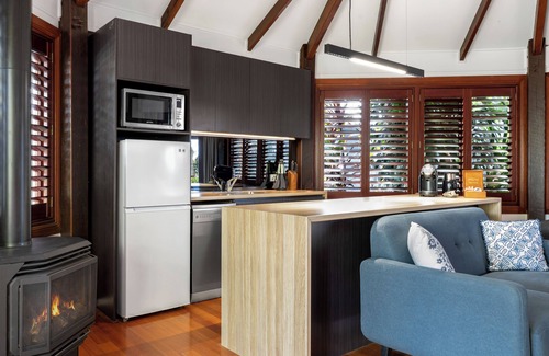 Balmoral Ridge Villa | JanDar Retreat Maleny